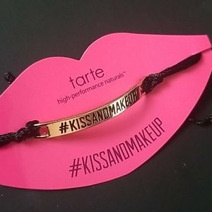 NWT 3/$22 Tarte Bracelet